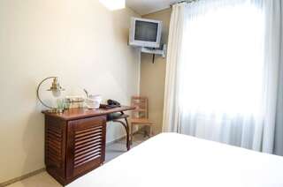 Отель Port Hotel Адажи Стандартный двухместный номер с 1 кроватью или 2 отдельными кроватями-3